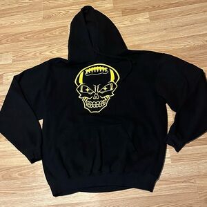 Pittsburgh Steelers Black & Yellow Skull Football Head - Size XXL